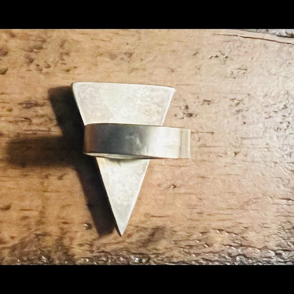 Oversized Estate Ring Triangle Shape Adjustable Sterling Ring Natural Coral - Picture 8 of 8